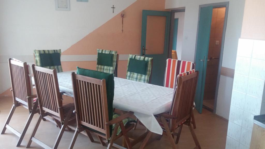 Apartment Busljeta Starigrad Paklenica Exteriér fotografie