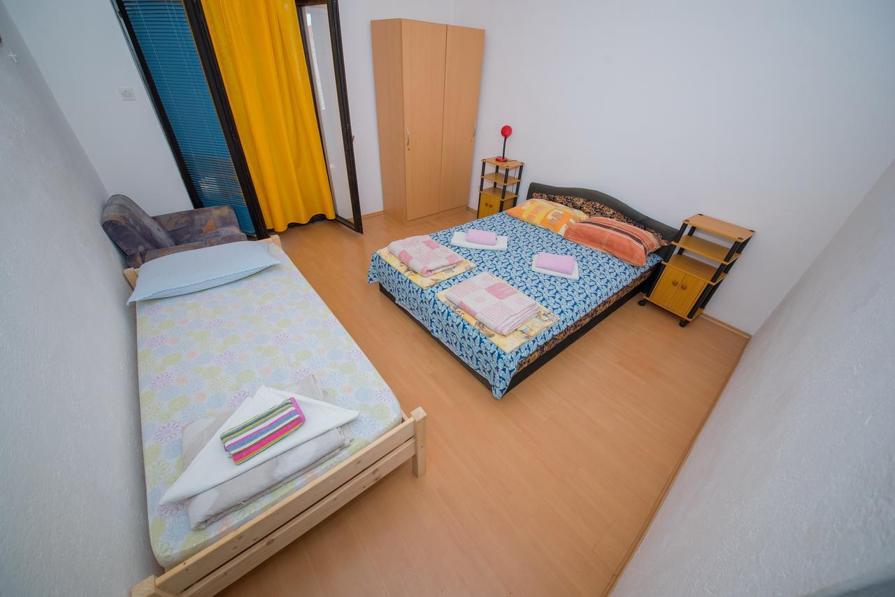 Apartment Busljeta Starigrad Paklenica Exteriér fotografie