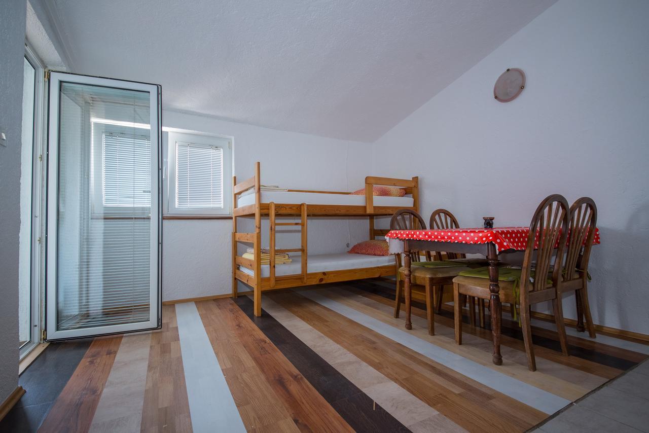 Apartment Busljeta Starigrad Paklenica Exteriér fotografie